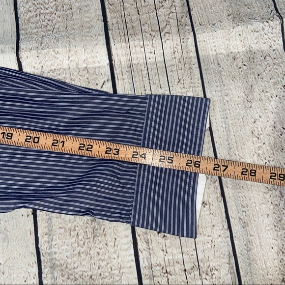 Piectrum XL LS button down blue white pinstripe w/2 collar, neck 17-17 1/2 - Picture 9 of 9